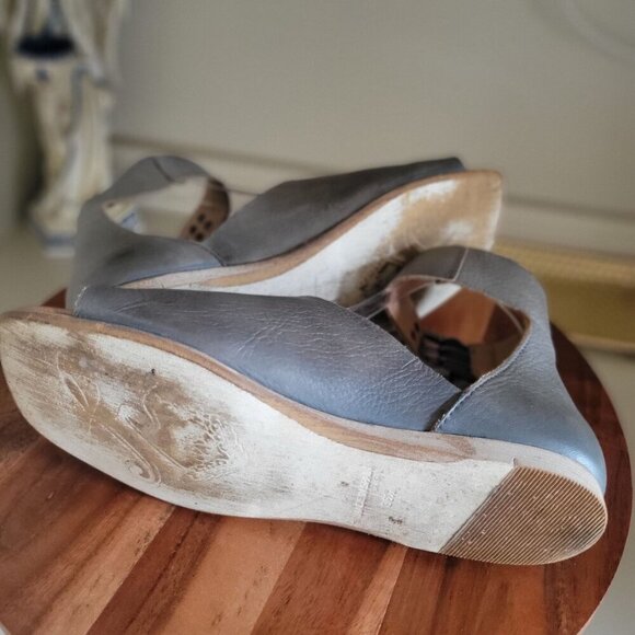 Free People Marco Boot Buckle Sandal in Charcoal EU 36 1/2 - US 6.5-7 - Picture 7 of 9